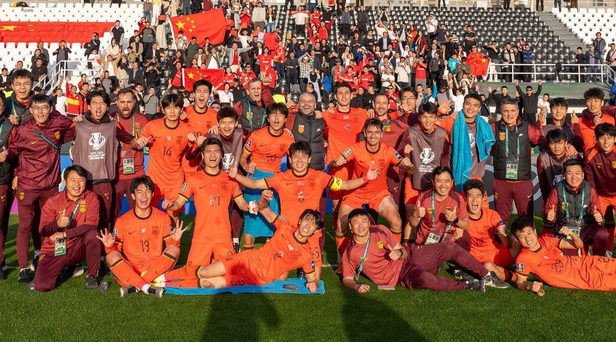 开云体育APP下载-徐彬：我觉得我们这批人比上一次能力更强，在场上也更有内容